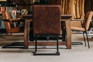 Design industriel Chaise cantilever en cuir Debra - Avis 3