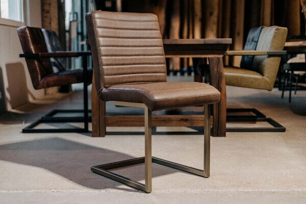 Chaise en cuir au design industriel Harold - Avis 7