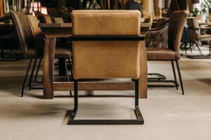 Chaise de salle &agrave; manger avec accoudoirs chaise cantilever Macy - Avis 3