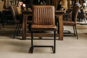 Chaise en cuir style industriel &agrave; bascule Savannah - Avis 2